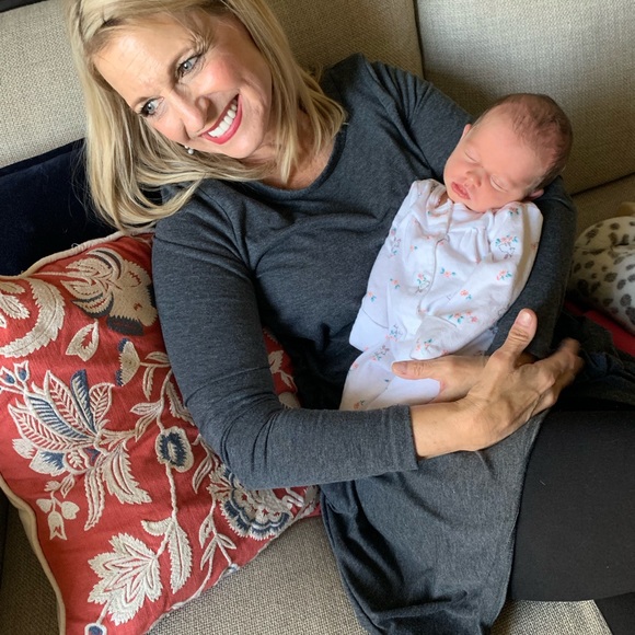 Meet your Posher, Charlotte - Picture 1 of 1